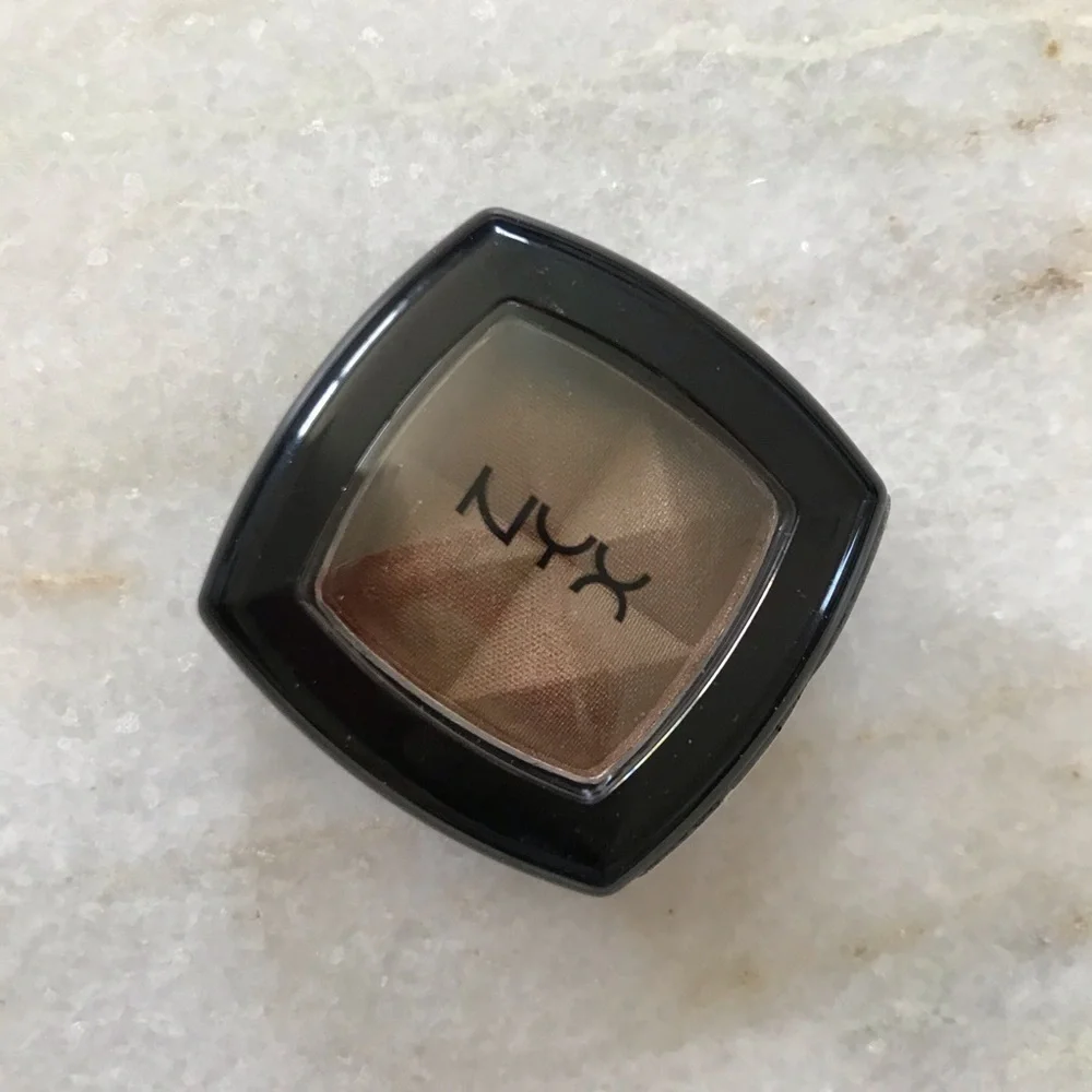 3 for $15✨NYX golden dune eyeshadow